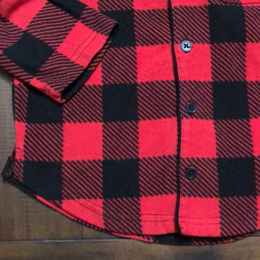 VGUC GAP red plaid boys Christmas pjs super soft